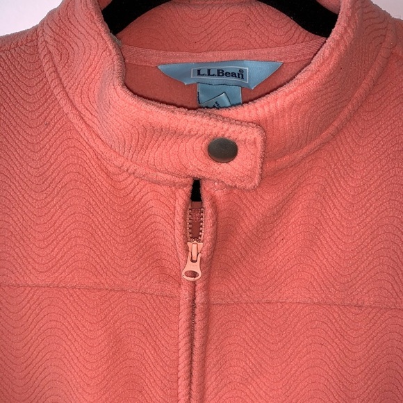 L.L. Bean Pink Soft Quilted Snap Button Zip Front Pullover Top Medium Women’s - Picture 3 of 9